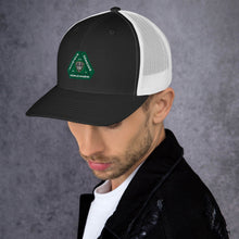 Load image into Gallery viewer, Invisible Tongues Green Logo Trucker Cap