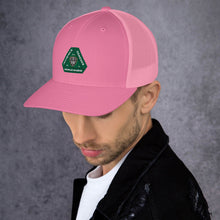 Load image into Gallery viewer, Invisible Tongues Green Logo Trucker Cap